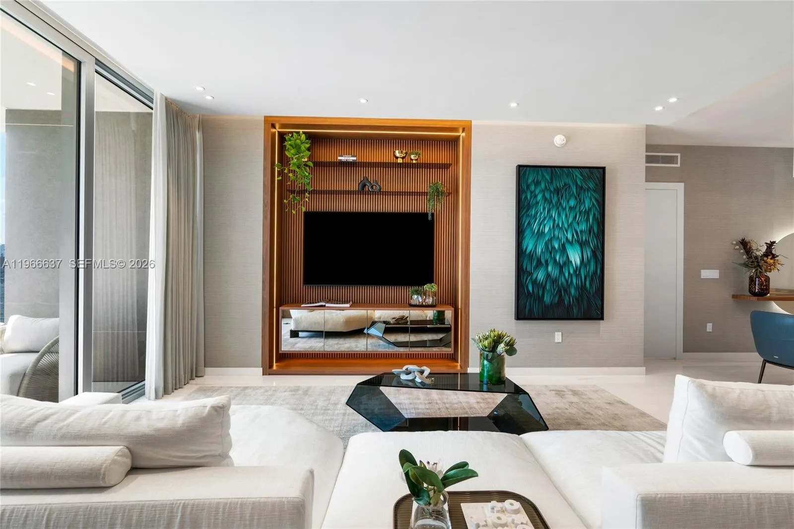 300 Biscayne Blvd Way # 4005, Miami, FL 33131 photo 4