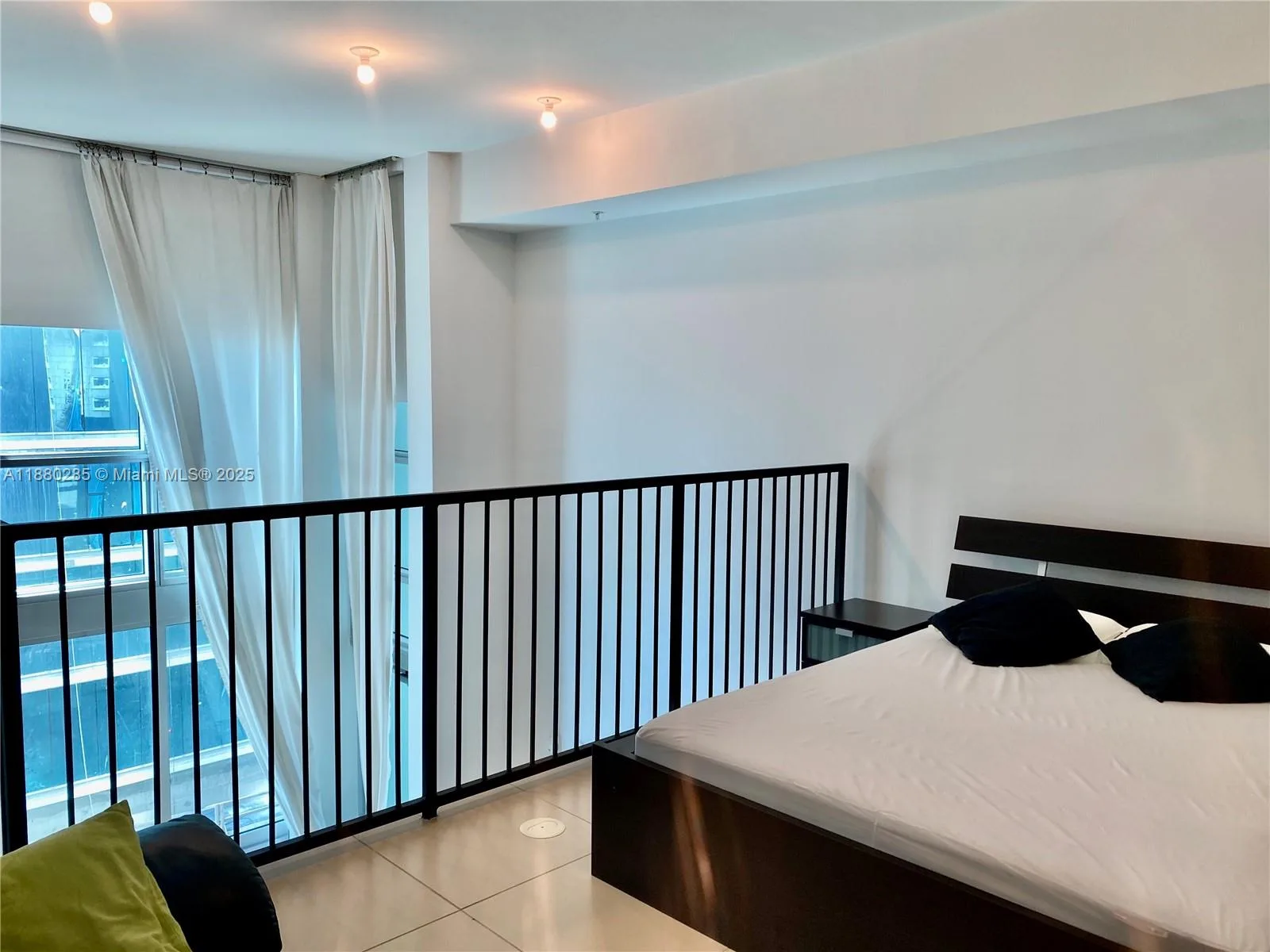 300 S Biscayne Blvd # Loft 604, Miami, FL 33131 photo 10