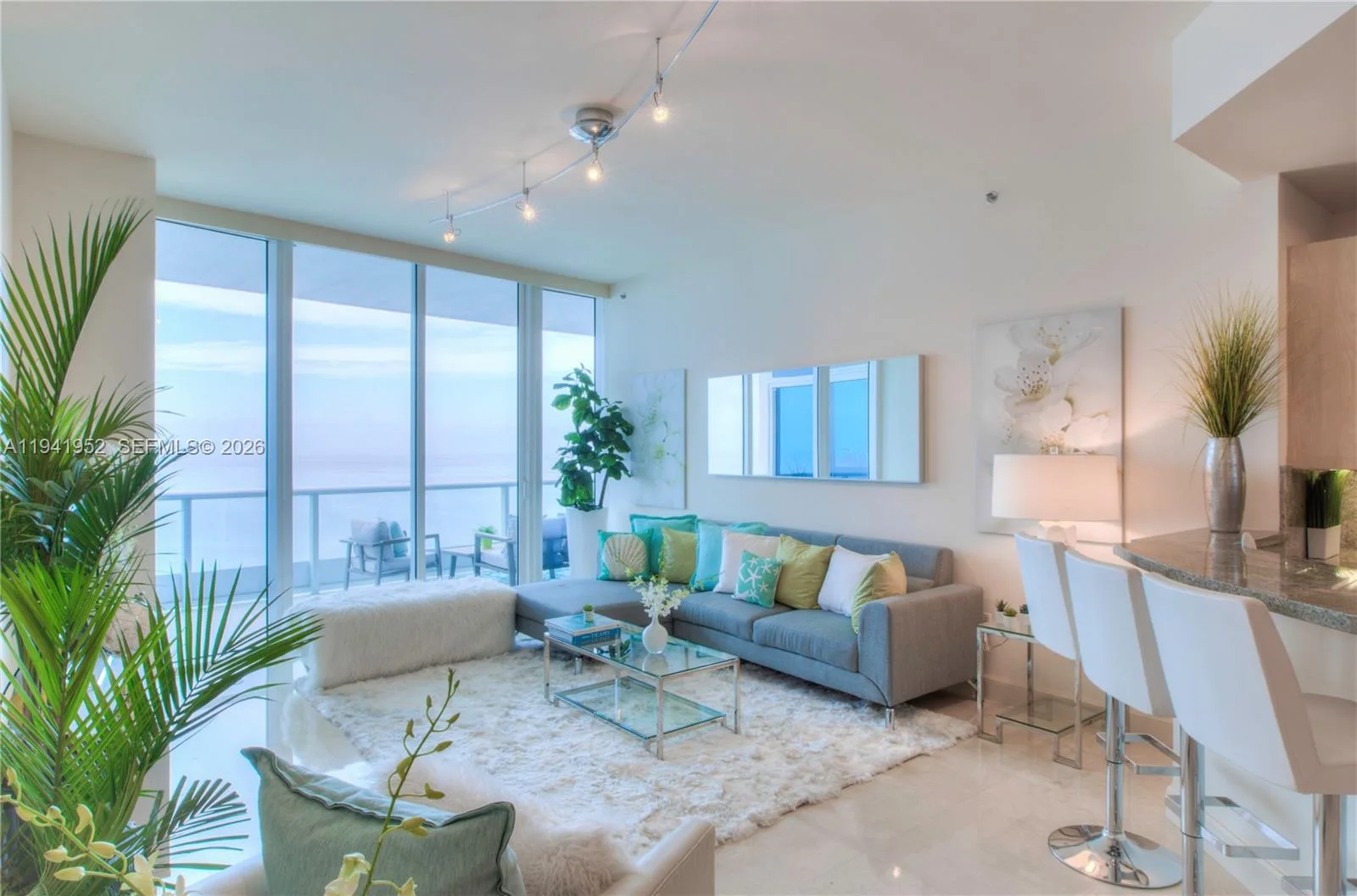 100 S Pointe Dr # 2507, Miami Beach, FL 33139