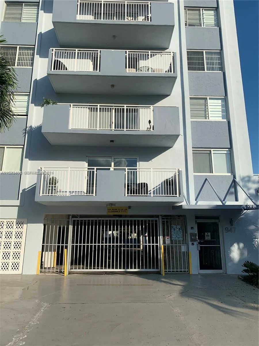 947 Lenox Ave # 204, Miami Beach, FL 33139