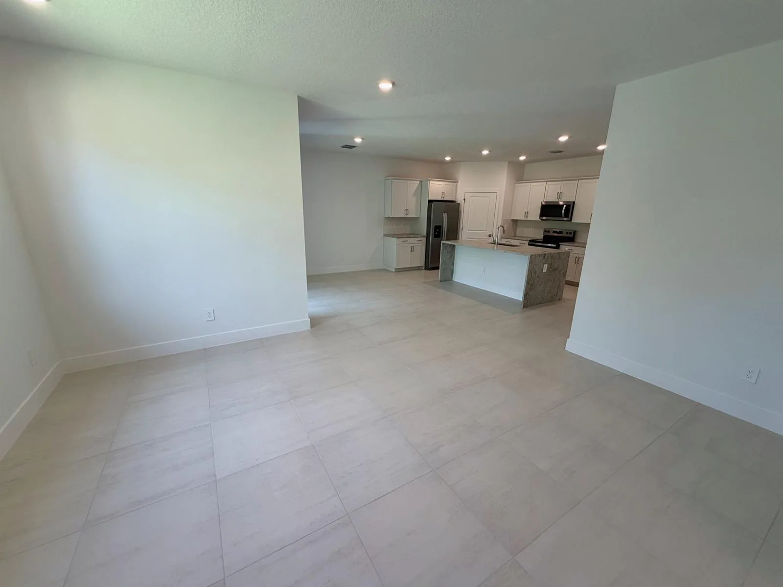 6570 SE Park Trace Drive, Stuart, FL 34997 photo 10
