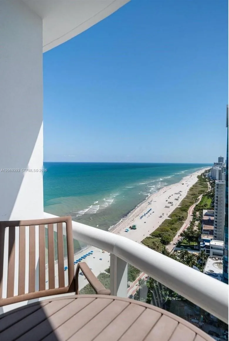 6365 Collins Ave # 2805, Miami Beach, FL 33141 — zdjęcie 2