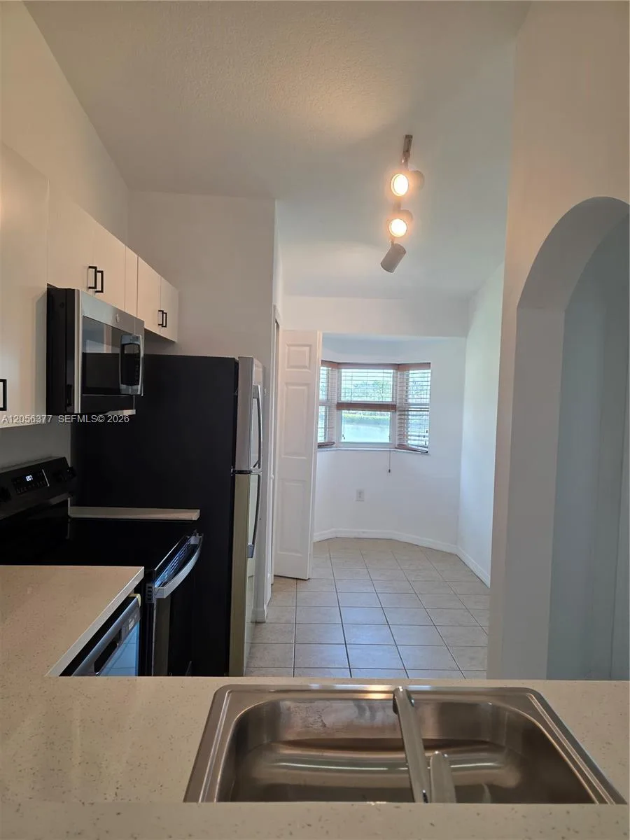 3415 NE 9th Dr # 202, Homestead, FL 33033 photo 7