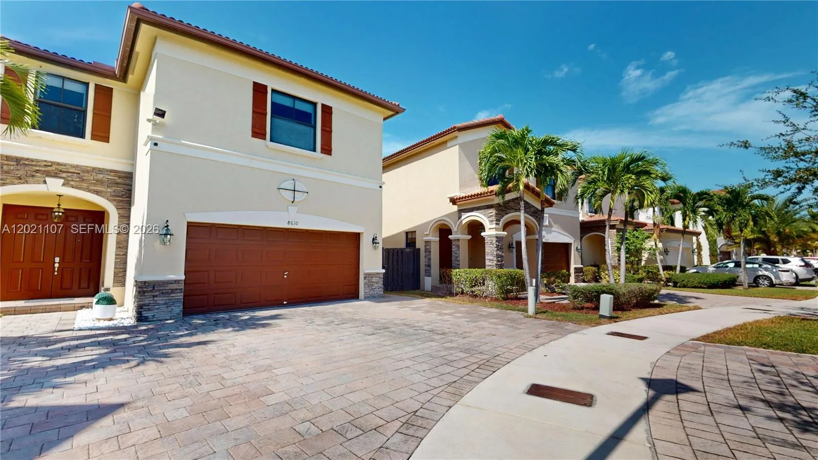 8610 NW 101st Pl, Doral, FL 33178 photo 2