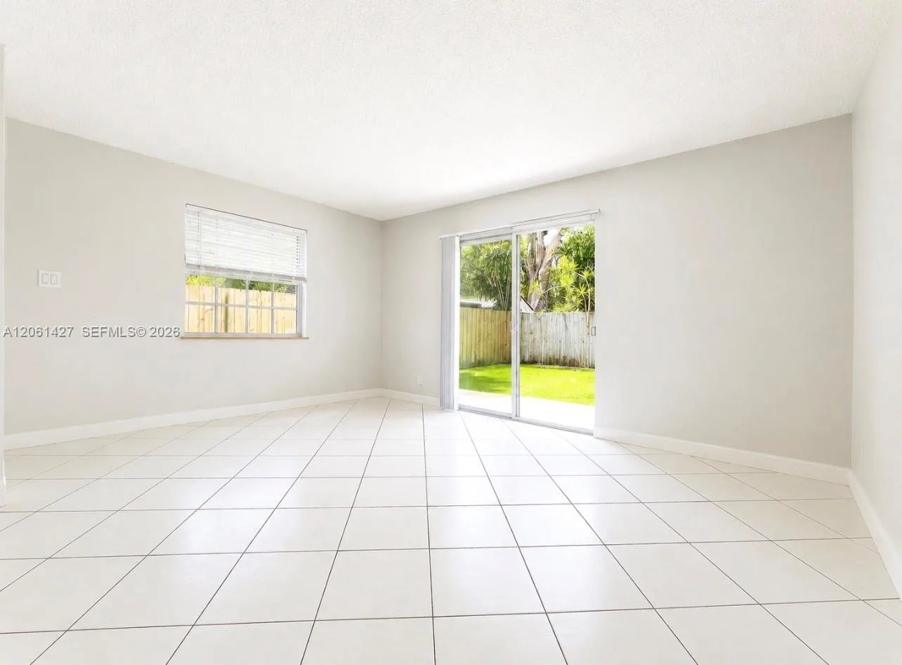 731 SW 14th Ave # 1-4, Fort Lauderdale, FL 33312 photo 3
