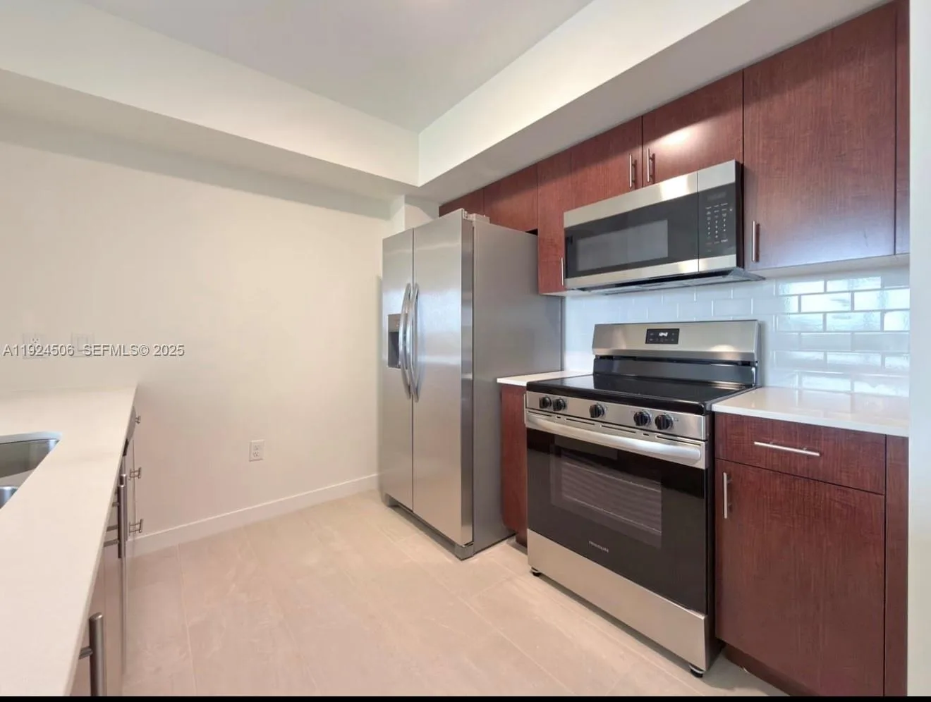 11239 NW 4th Ter # 131, Sweetwater, FL 33172 — zdjęcie 3