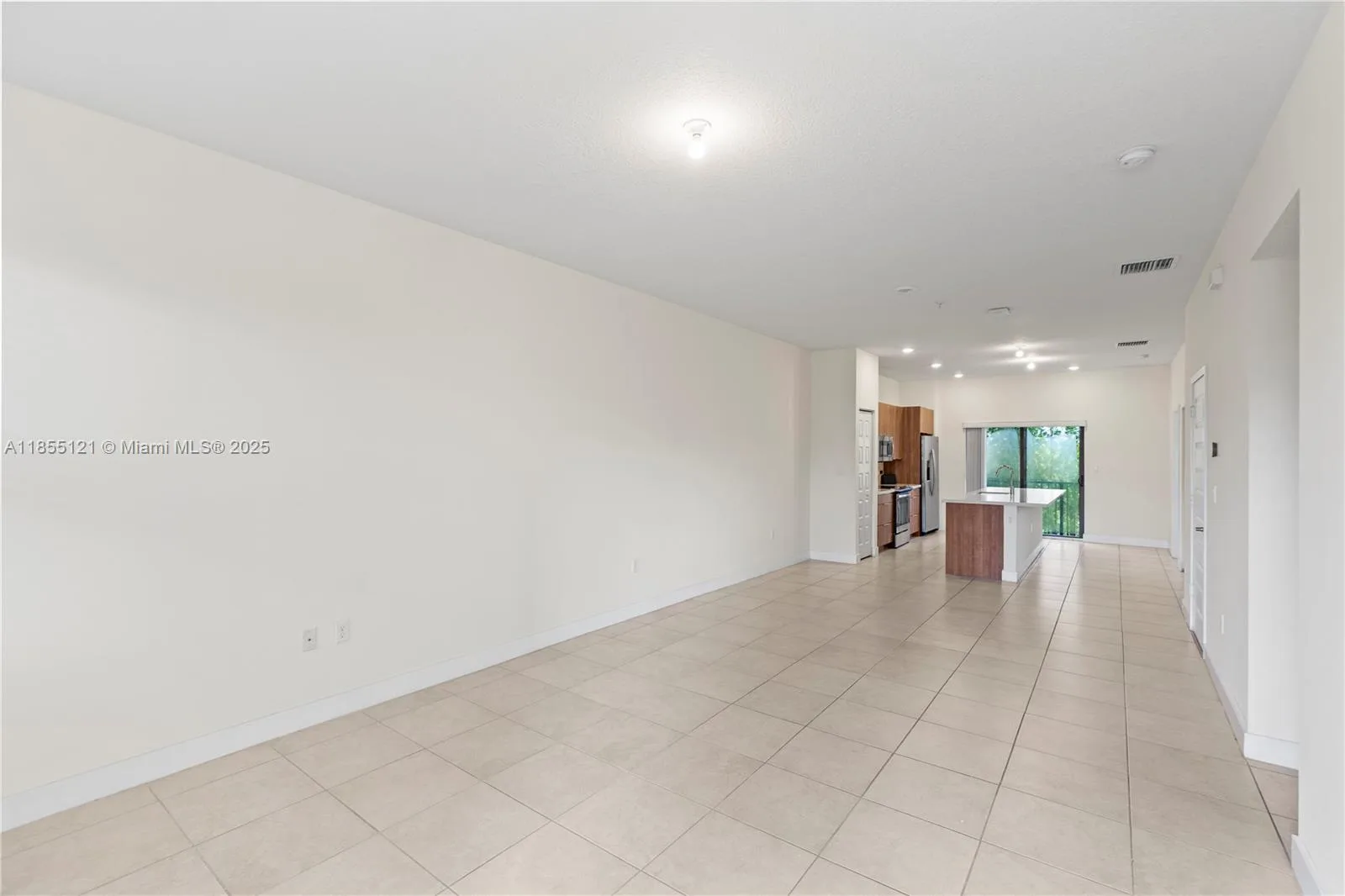 7831 NW 104th Ave # 22, Doral, FL 33178 photo 9