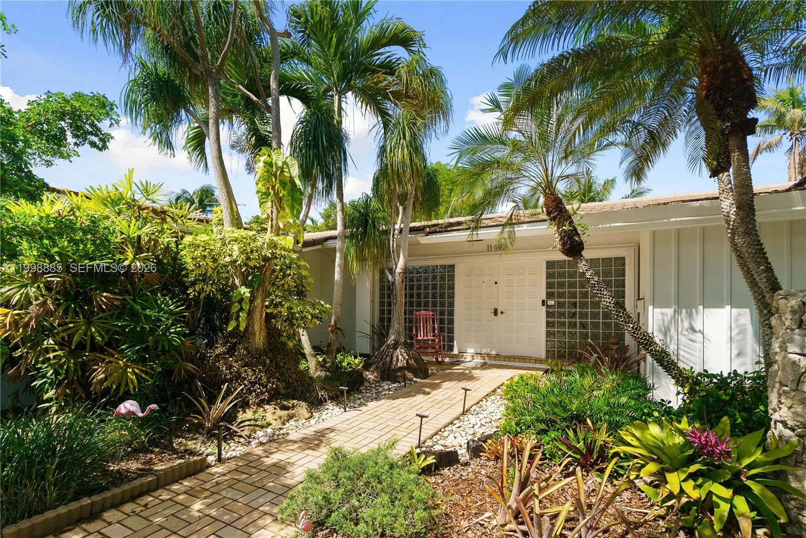11490 SW 72nd Ct, Pinecrest, FL 33156 photo 2