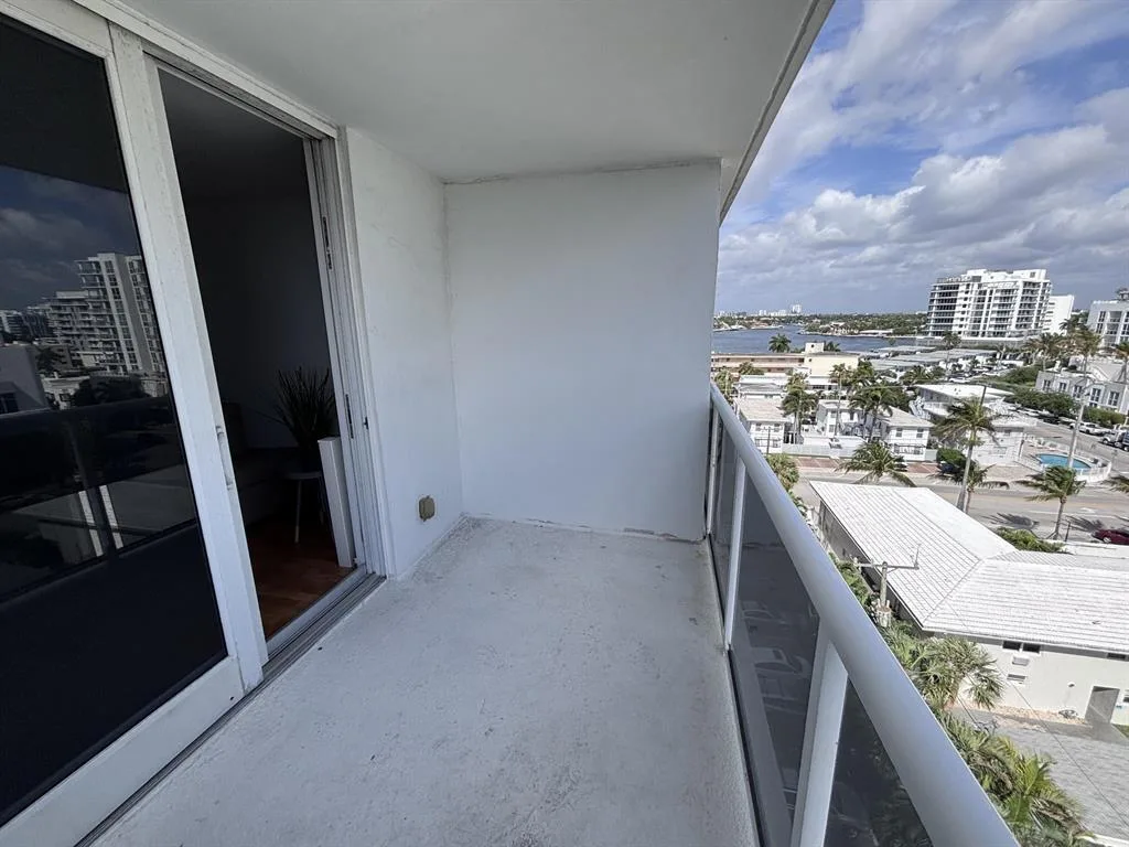 336 N Birch Road # 8d, Fort Lauderdale, FL 33304 photo 10