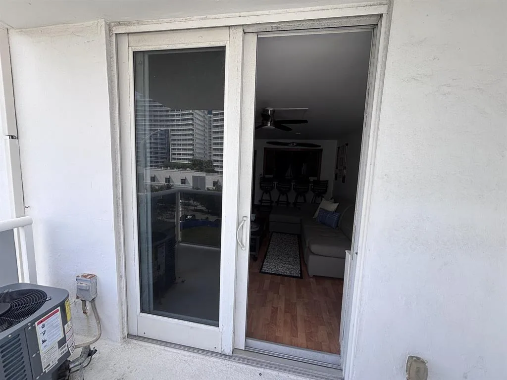 336 N Birch Road # 8d, Fort Lauderdale, FL 33304 photo 9