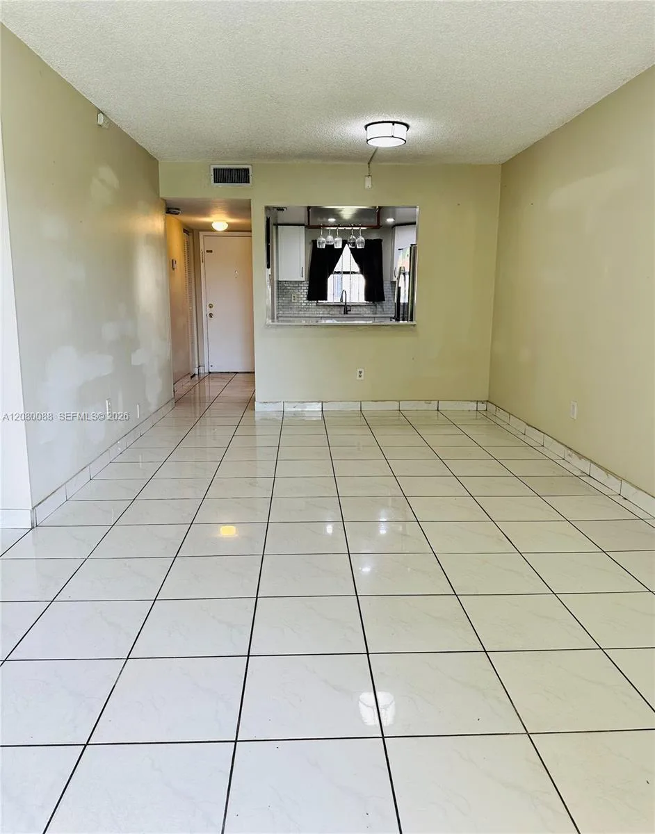 6565 W 26th Dr # 34-104, Hialeah, FL 33016 — zdjęcie 5