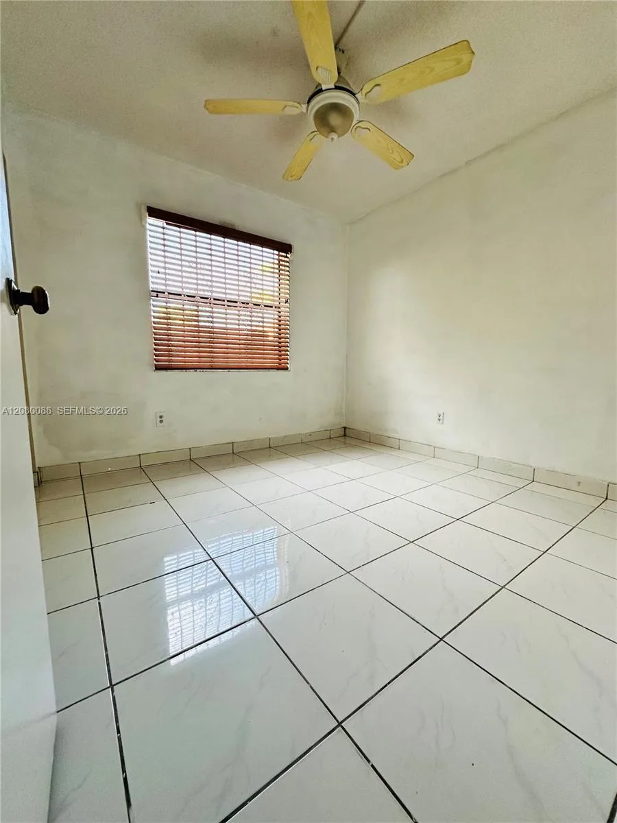 6565 W 26th Dr # 34-104, Hialeah, FL 33016 photo 8