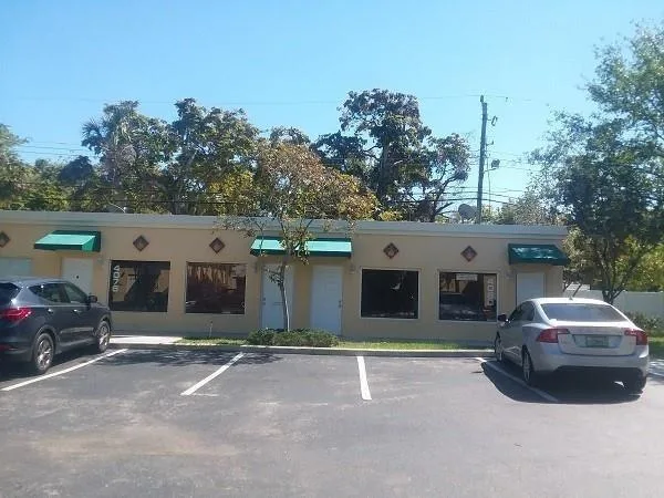 4078 W Broward Boulevard, Plantation, FL 33317