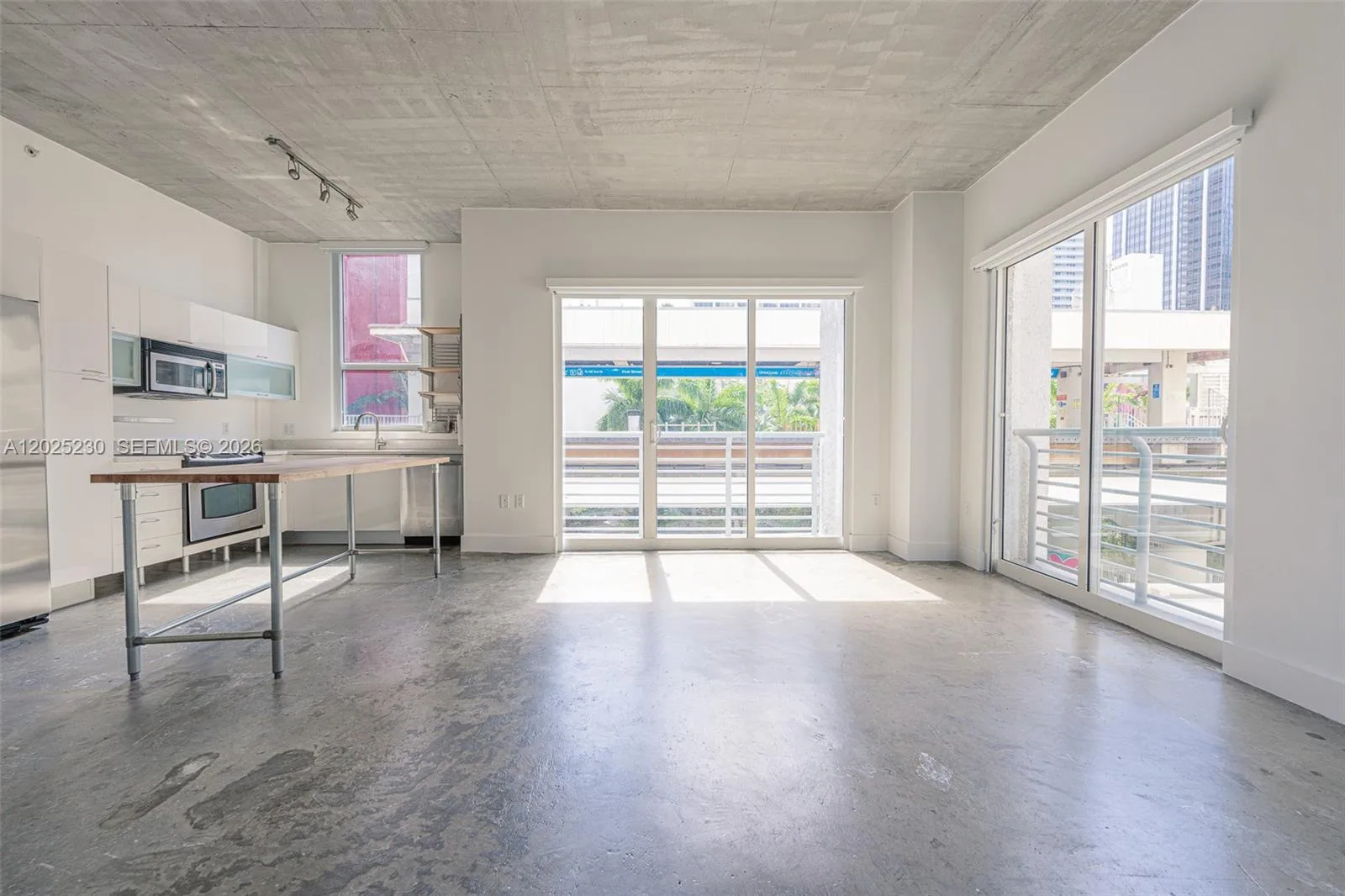 133 NE 2nd Ave # 312, Miami, FL 33132