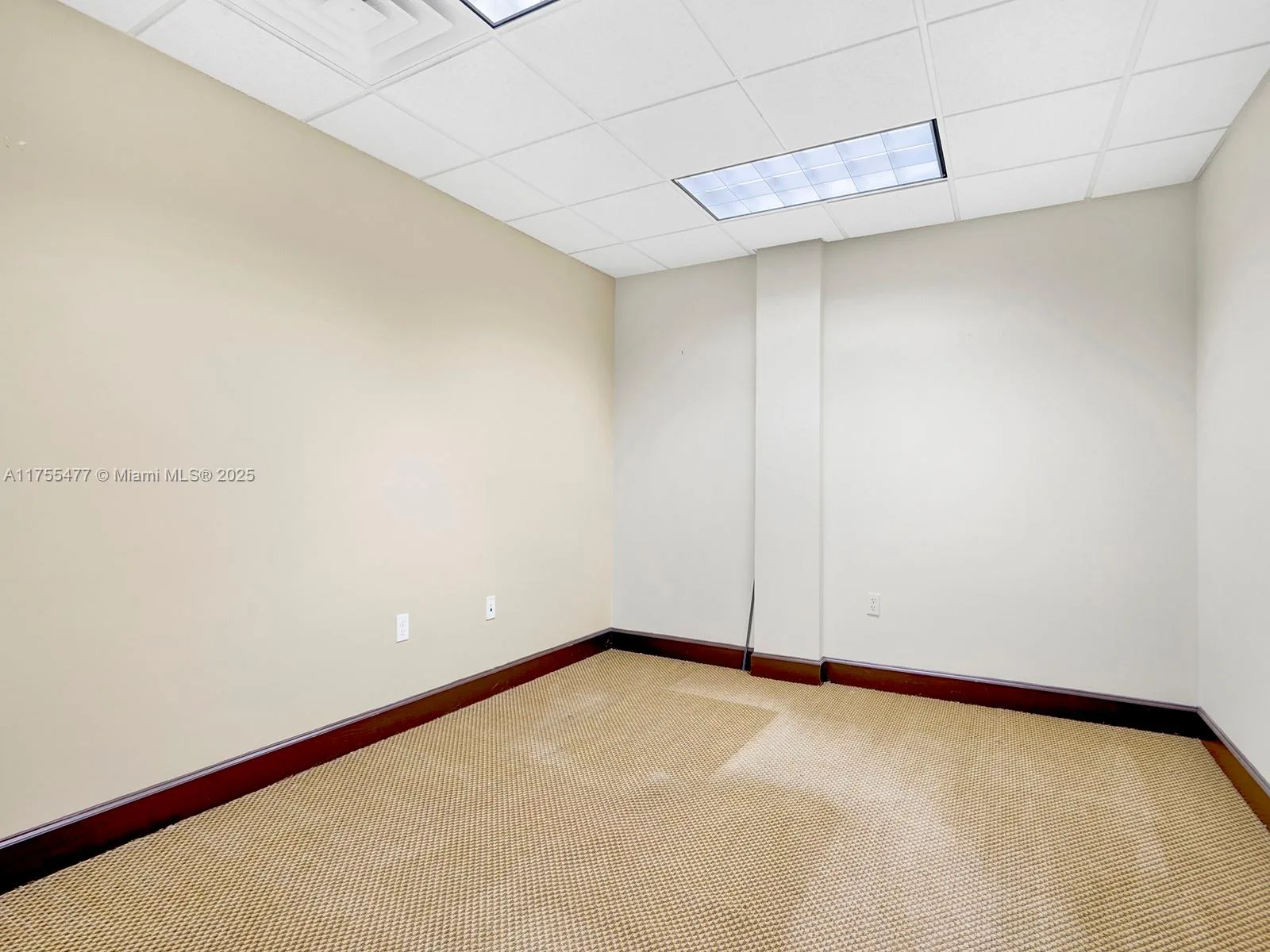 4070 Laguna St, Coral Gables, FL 33146 photo 13