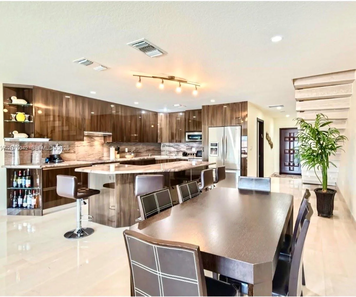 3864 NE 167th St # 5, North Miami Beach, FL 33160 photo 8