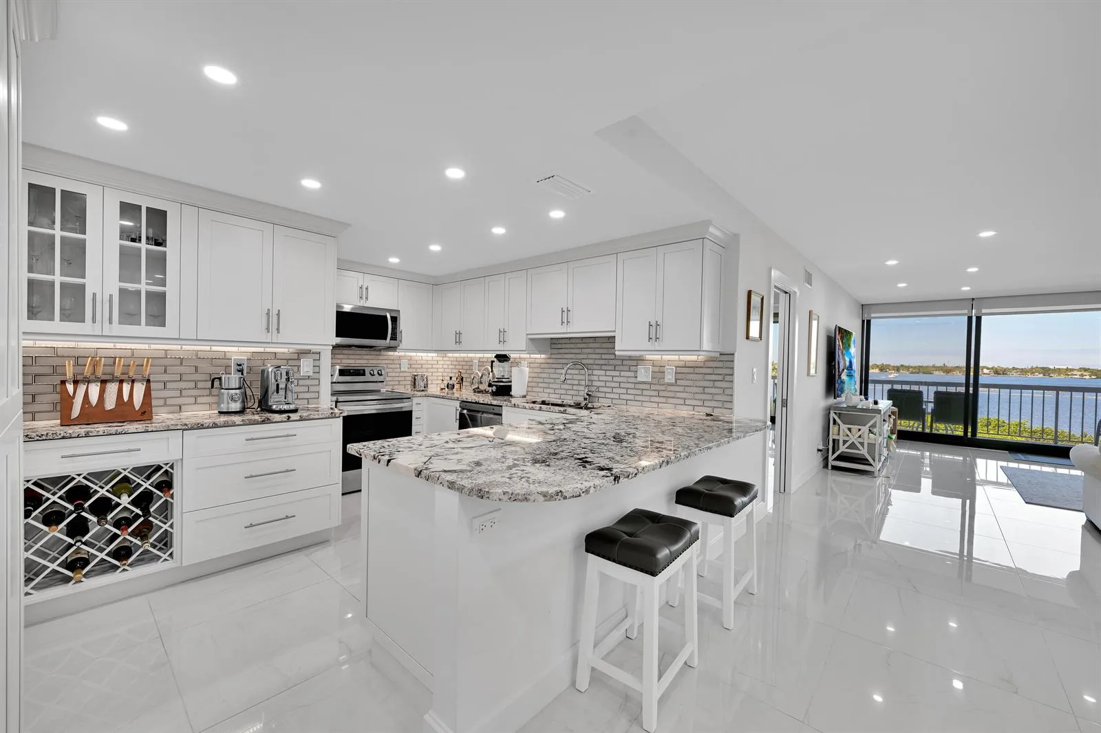 3300 S Ocean Boulevard # 306n, Palm Beach, FL 33480