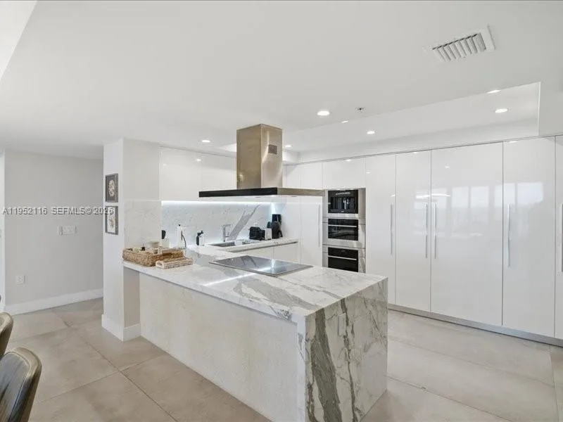 330 Sunny Isles Blvd # 5-2404, Sunny Isles Beach, FL 33160 photo 7