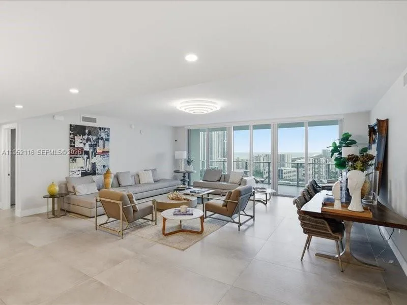 330 Sunny Isles Blvd # 5-2404, Sunny Isles Beach, FL 33160 photo 8