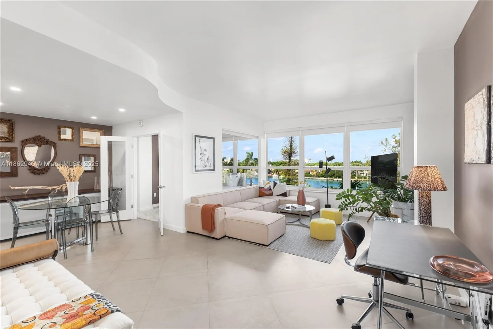 4925 Collins Ave # 4H, Miami Beach, FL 33140