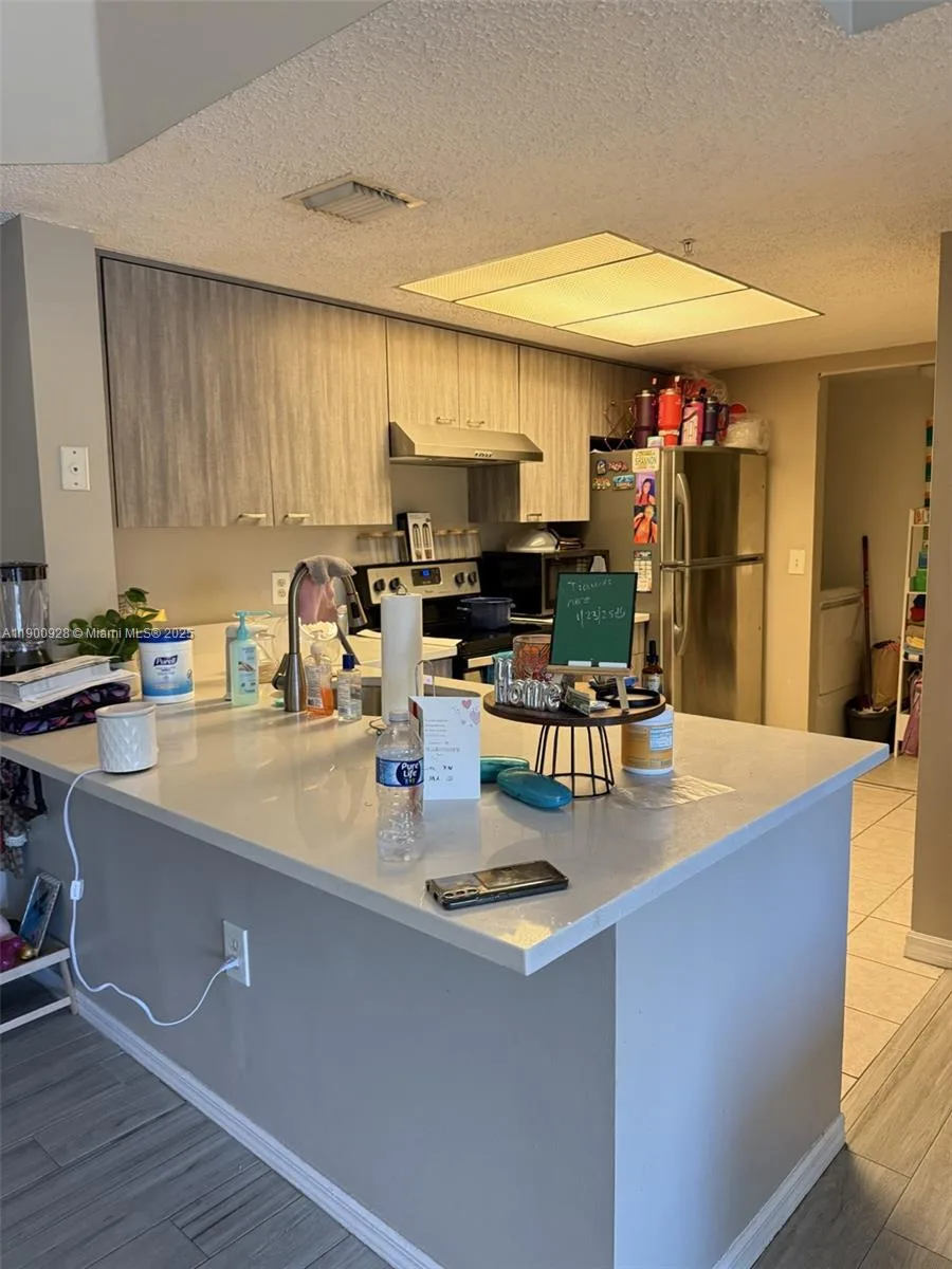 5015 Wiles Rd # 207, Coconut Creek, FL 33073 photo 3