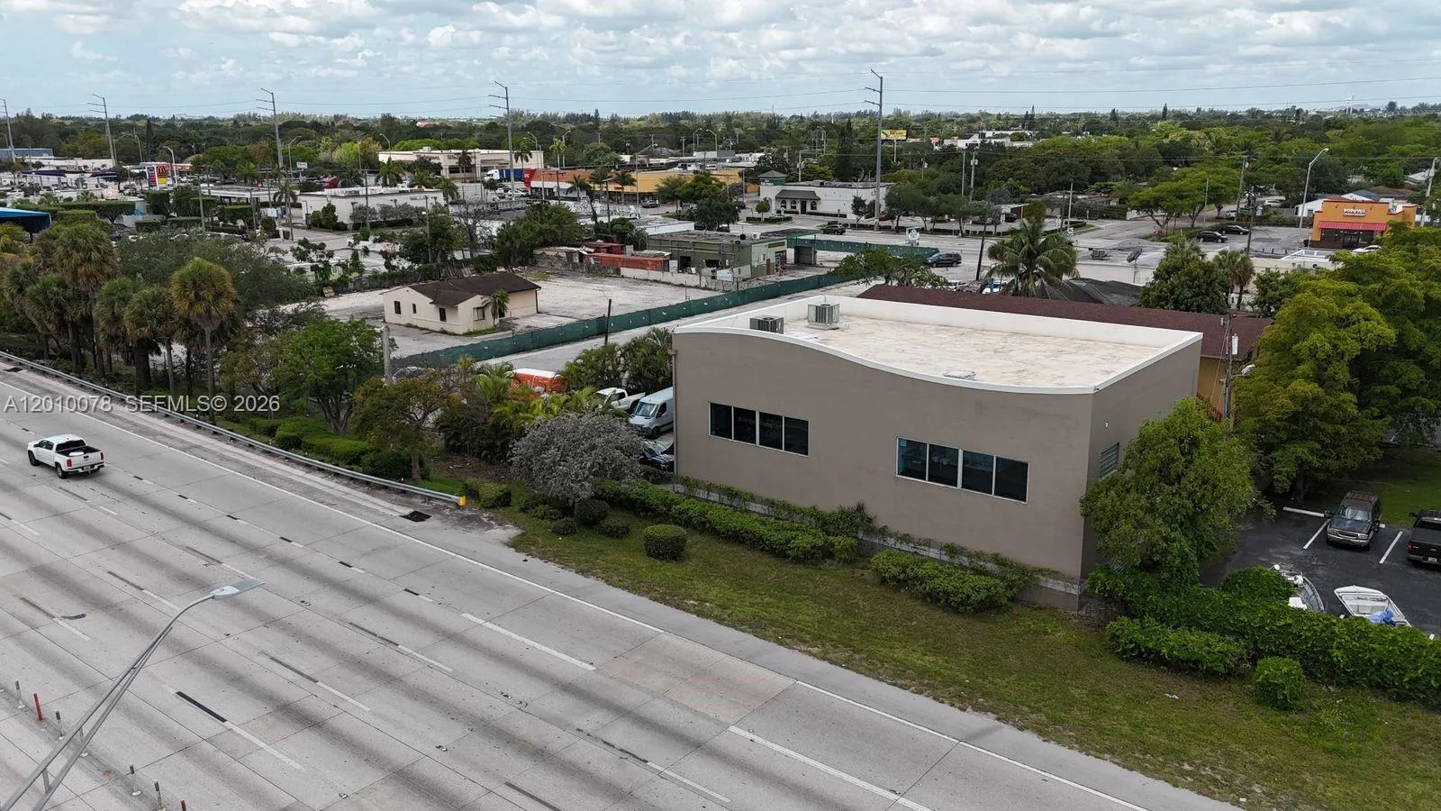 625 NW 121st St, North Miami, FL 33168 photo 4