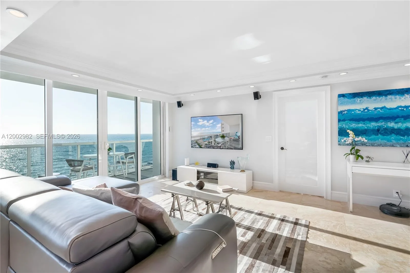 3140 S Ocean Dr (Avail 7/15-11/15 flex) # 606, Hallandale Beach, FL 33009 photo 4