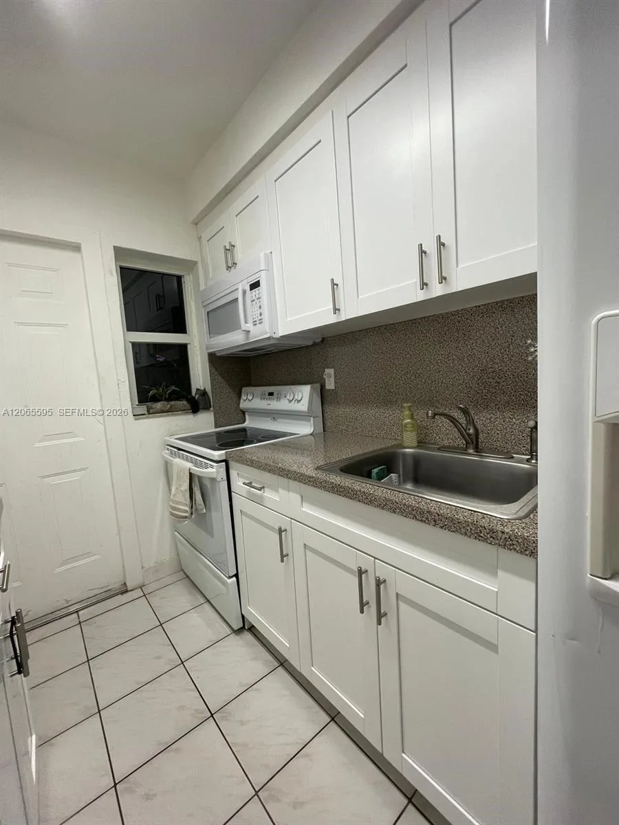 3551 SW 11th St # 7B, Miami, FL 33135 photo 5