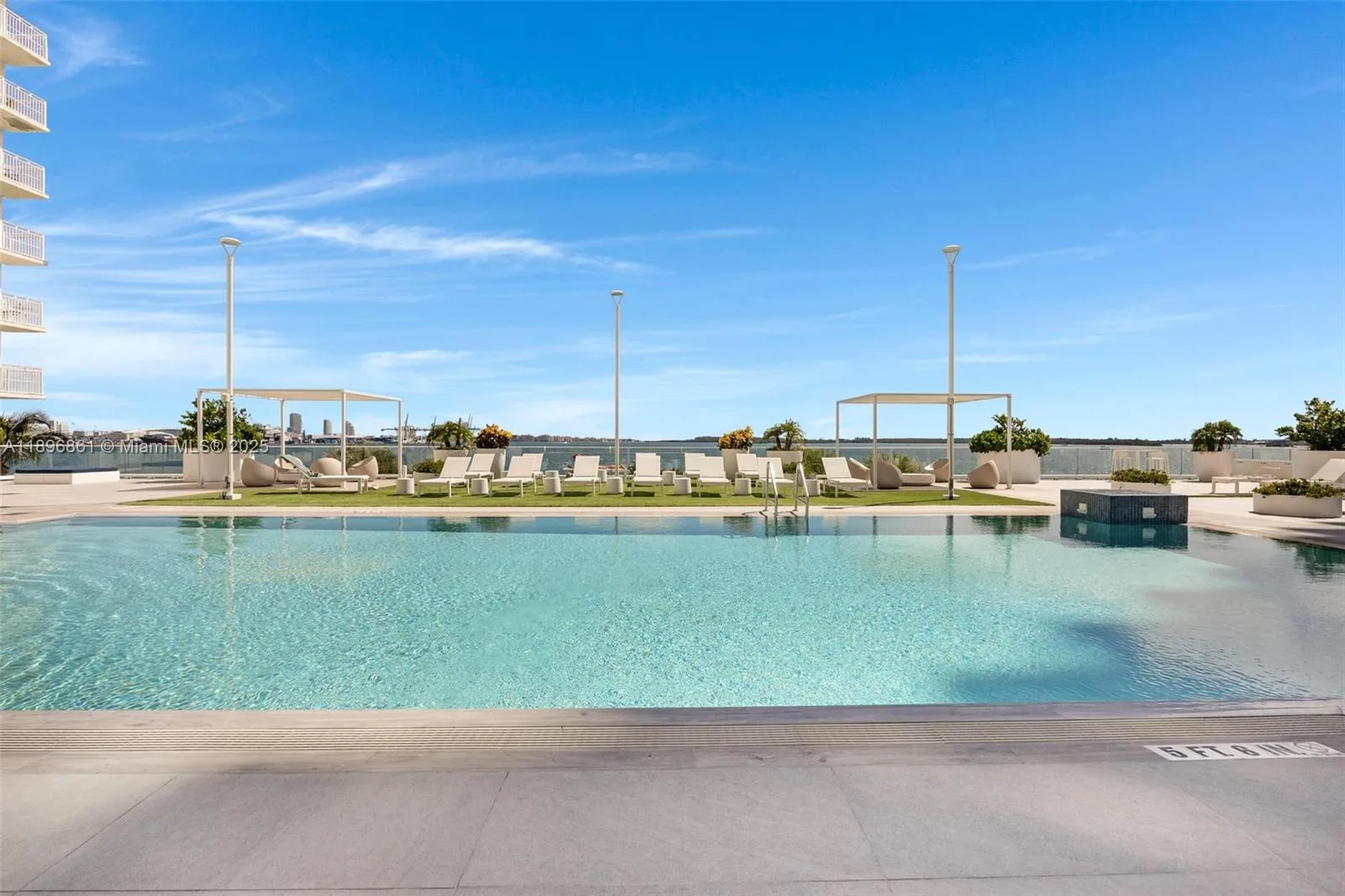 770 Claughton Island Dr # 1712, Miami, FL 33131 photo 3