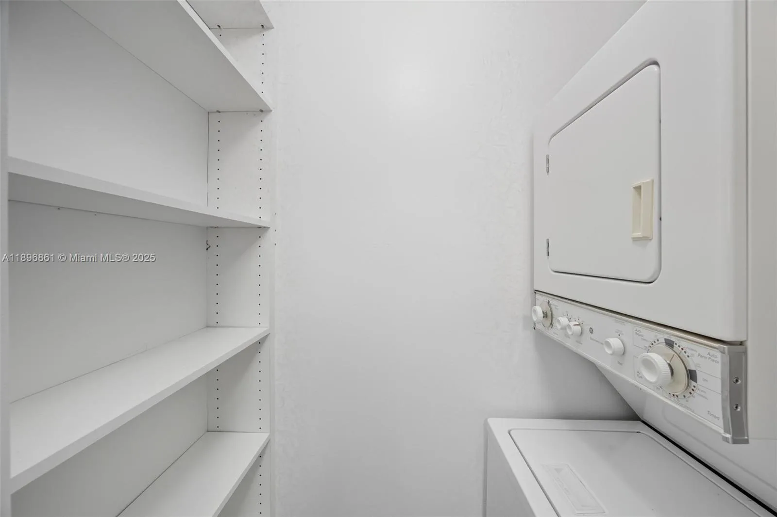 770 Claughton Island Dr # 1712, Miami, FL 33131 photo 9