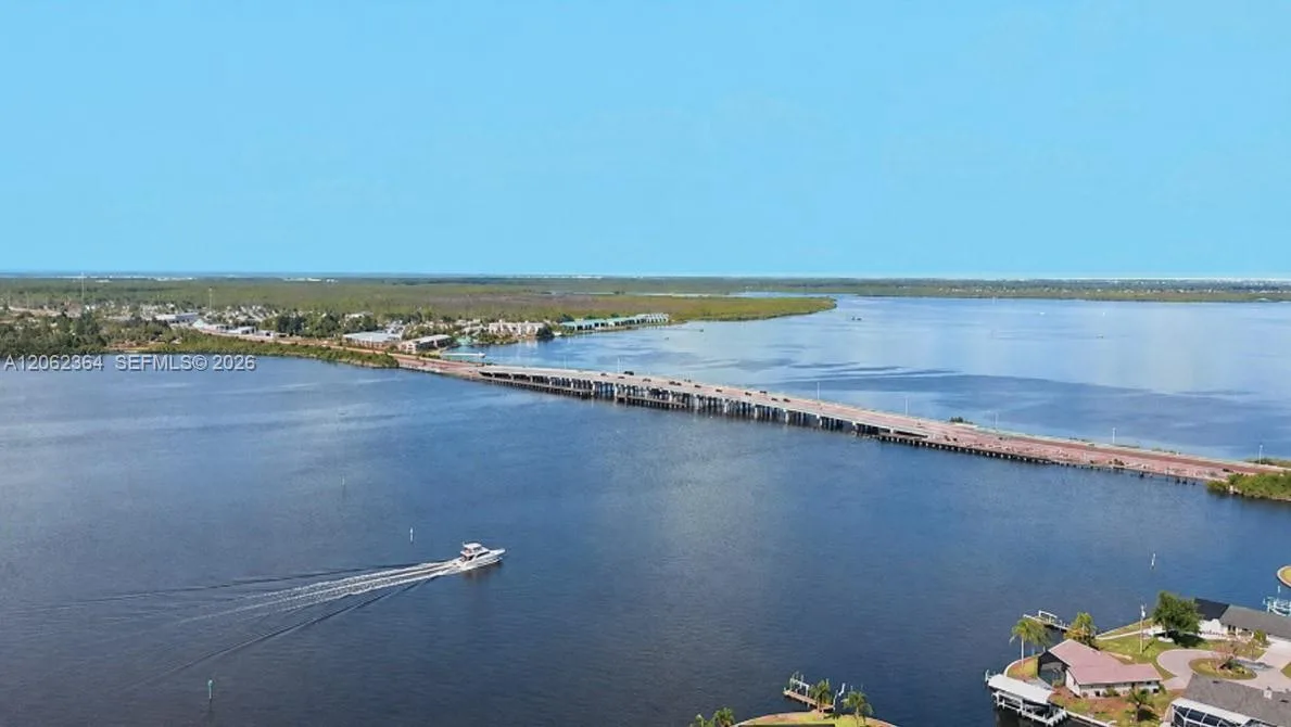 14118 Hopewell Ave, Port Charlotte, FL 33981 photo 13