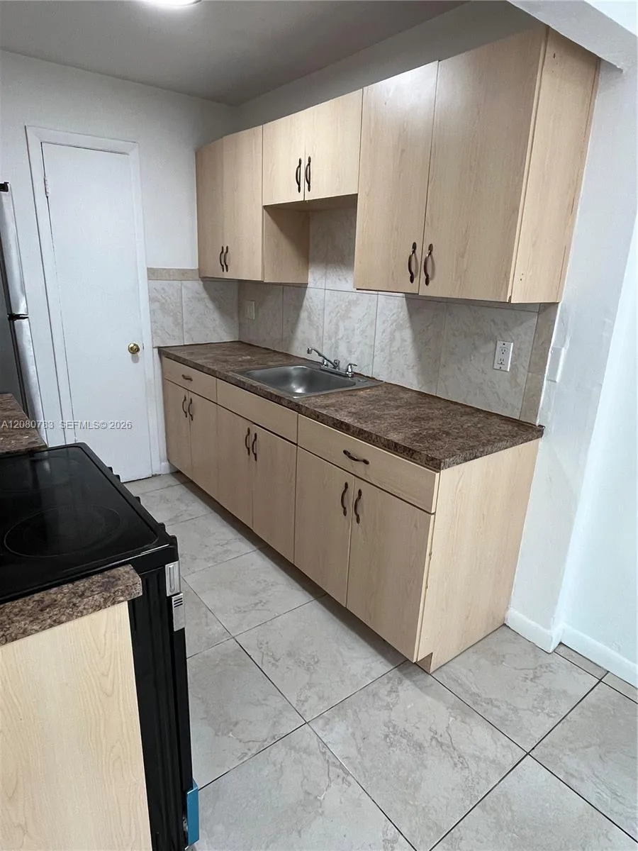 1333 S Dixie Hwy # 213, Deerfield Beach, FL 33441