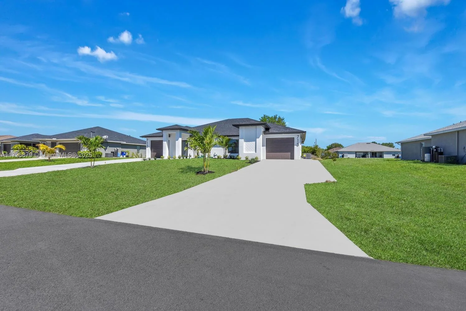 713 HIGHTOWER AVE S, Lehigh Acres, FL 33973 photo 3