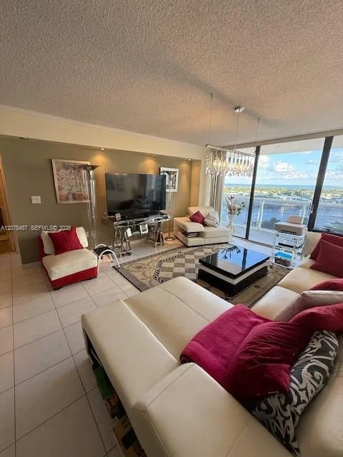 20505 E Country Club Dr # 1036, Aventura, FL 33180 photo 13