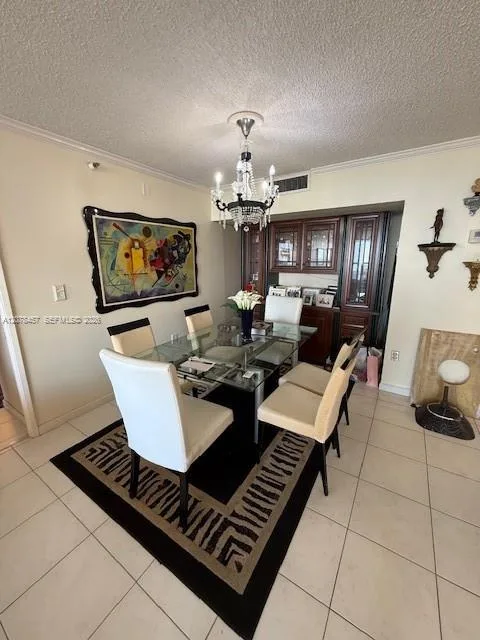 20505 E Country Club Dr # 1036, Aventura, FL 33180 photo 8