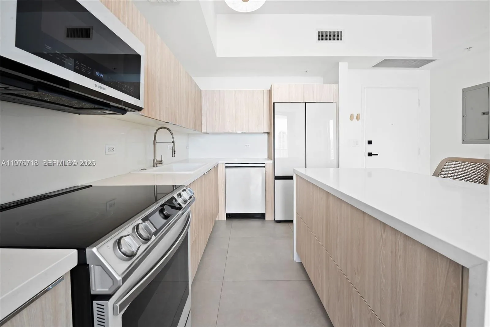 3470 E Coast Ave # H1412, Miami, FL 33137 photo 10