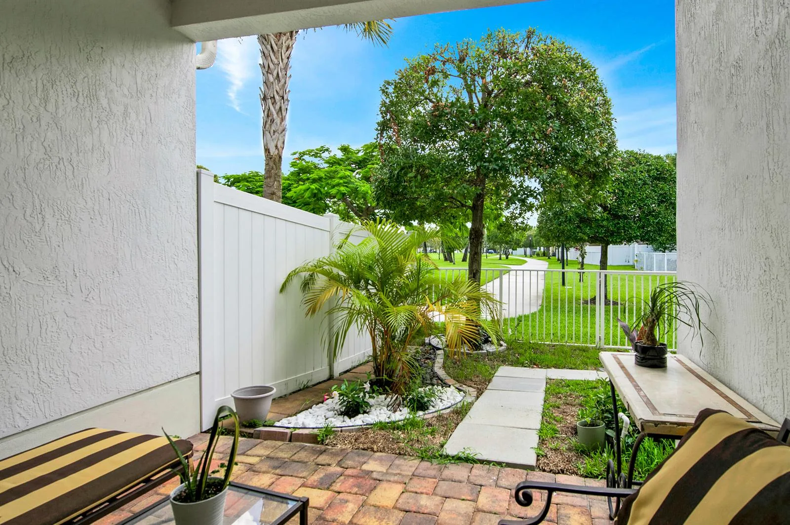 50 PALM Lane, Royal Palm Beach, FL 33411 photo 6