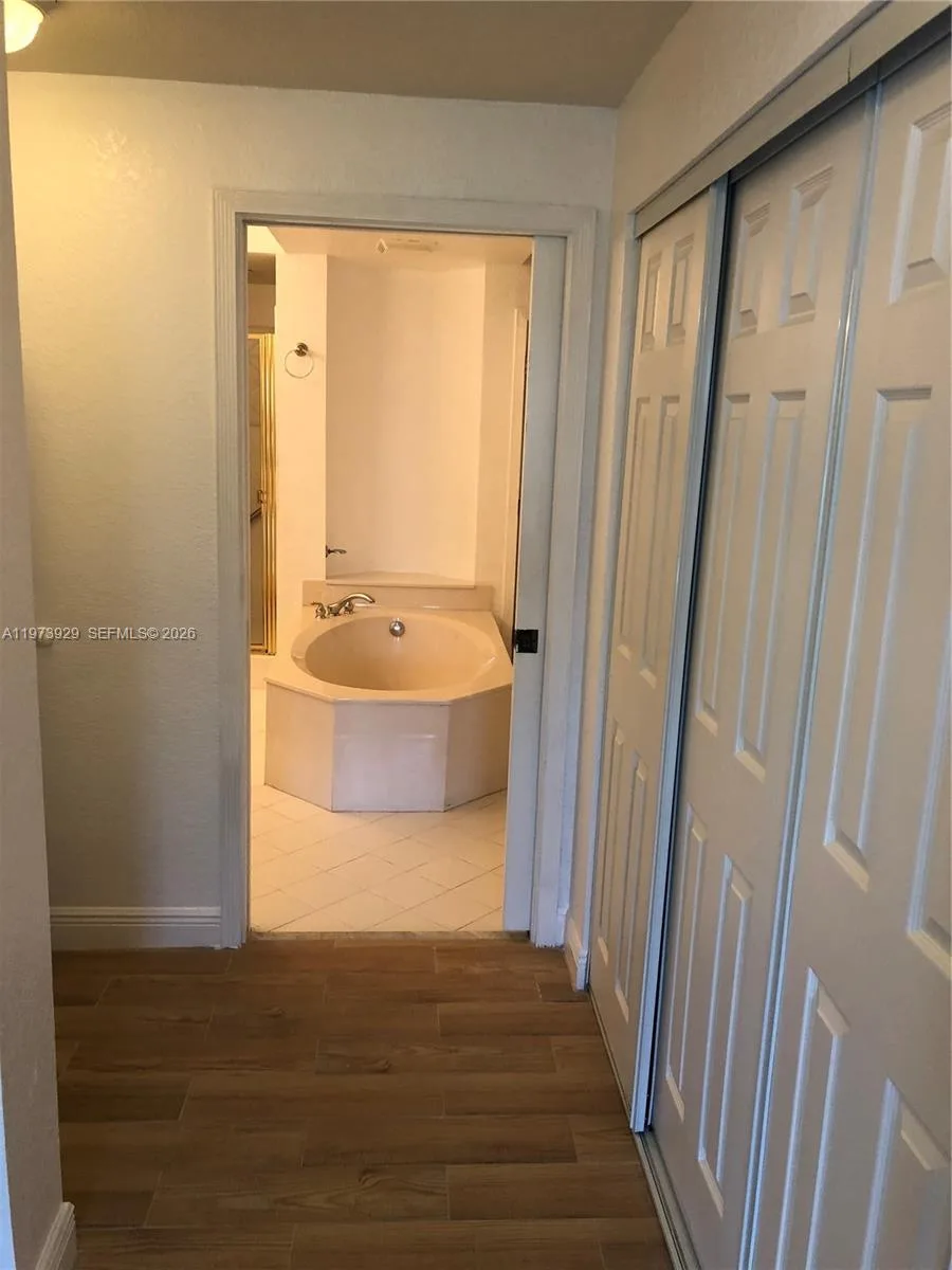 10710 NW 66th St # 210, Doral, FL 33178 photo 12