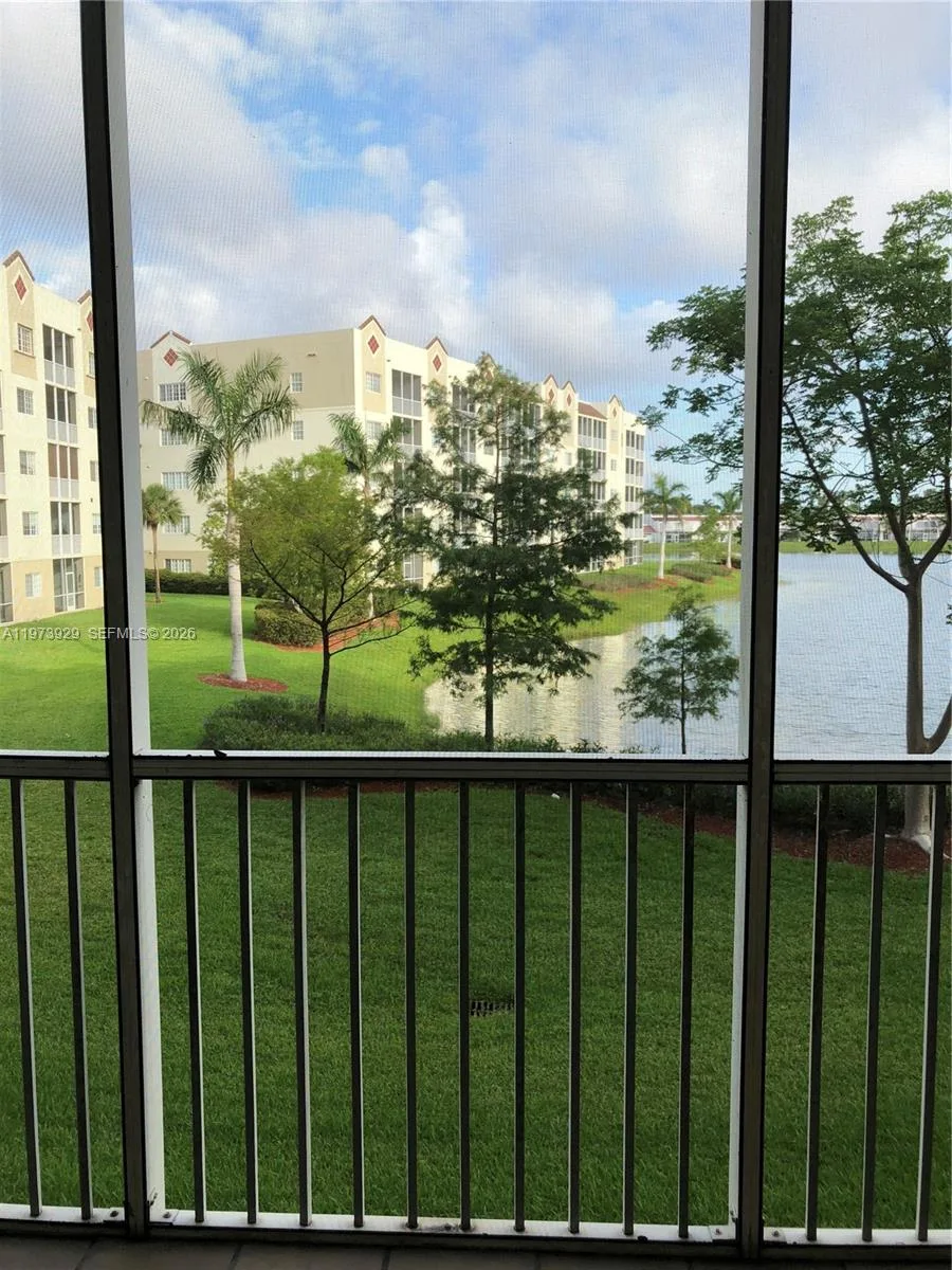 10710 NW 66th St # 210, Doral, FL 33178 photo 5