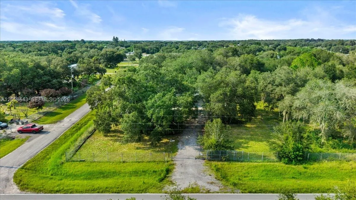 151 & 157 Horse Club Ave, Clewiston, FL 33440 — zdjęcie 2