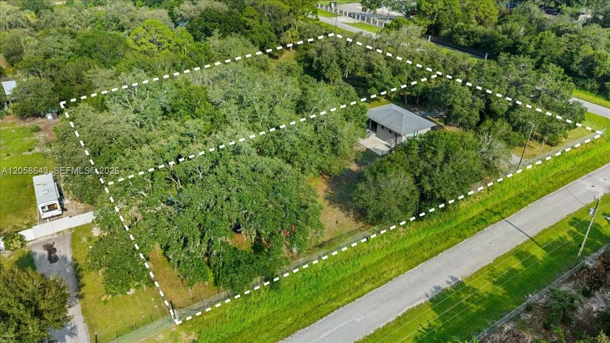 151 & 157 Horse Club Ave, Clewiston, FL 33440 — zdjęcie 5