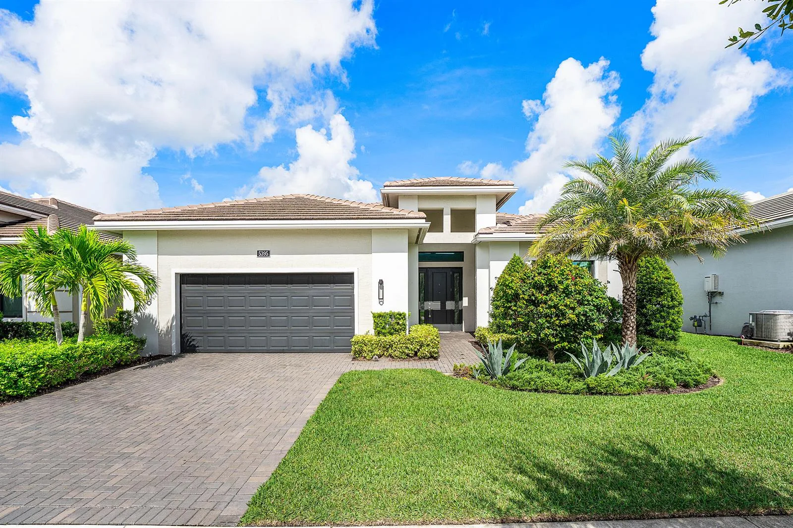 5395 St Vincent Lane, Westlake, FL 33470