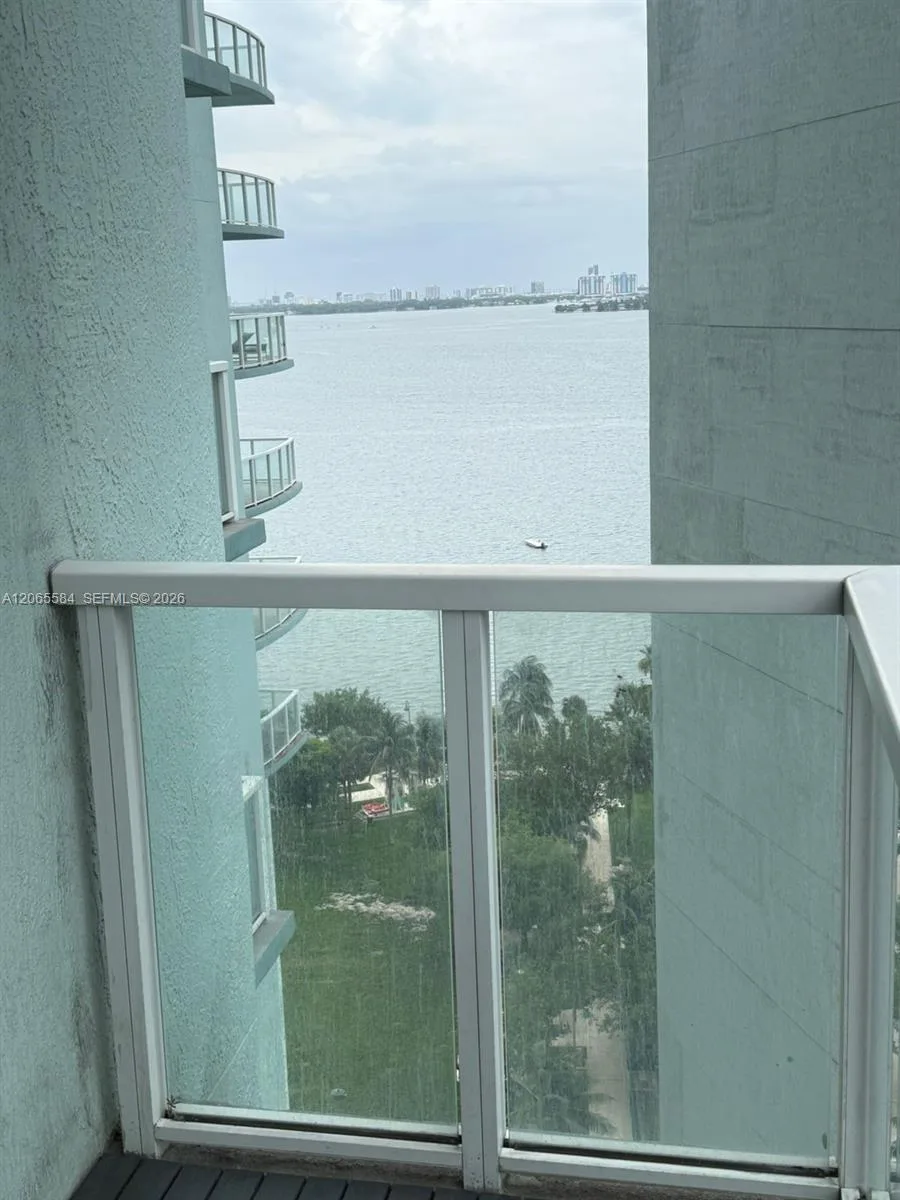 1900 N Bayshore Dr # 1707, Miami, FL 33132 photo 5