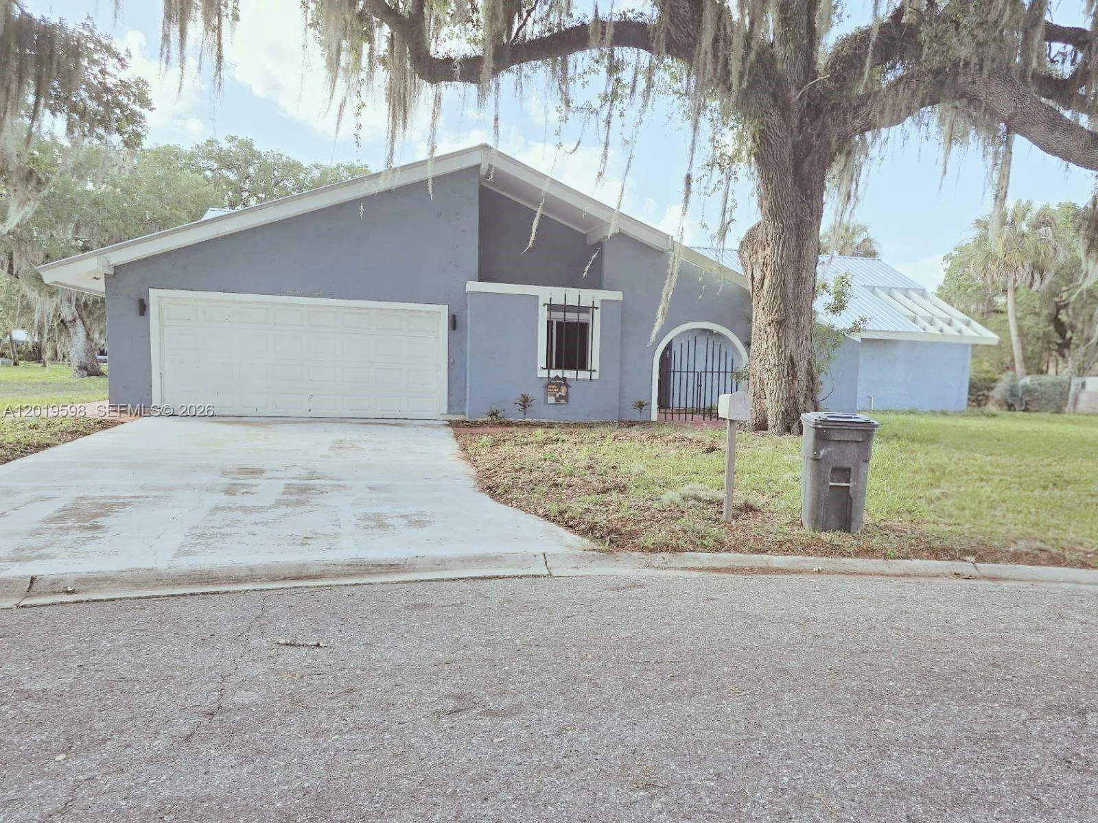 Listing