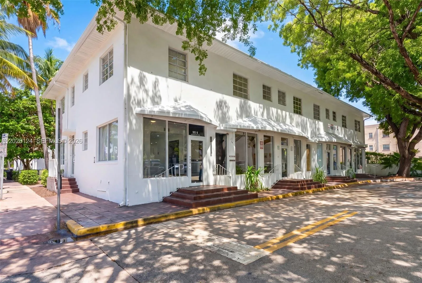901 Pennsylvania Ave # CU-1, Miami Beach, FL 33139