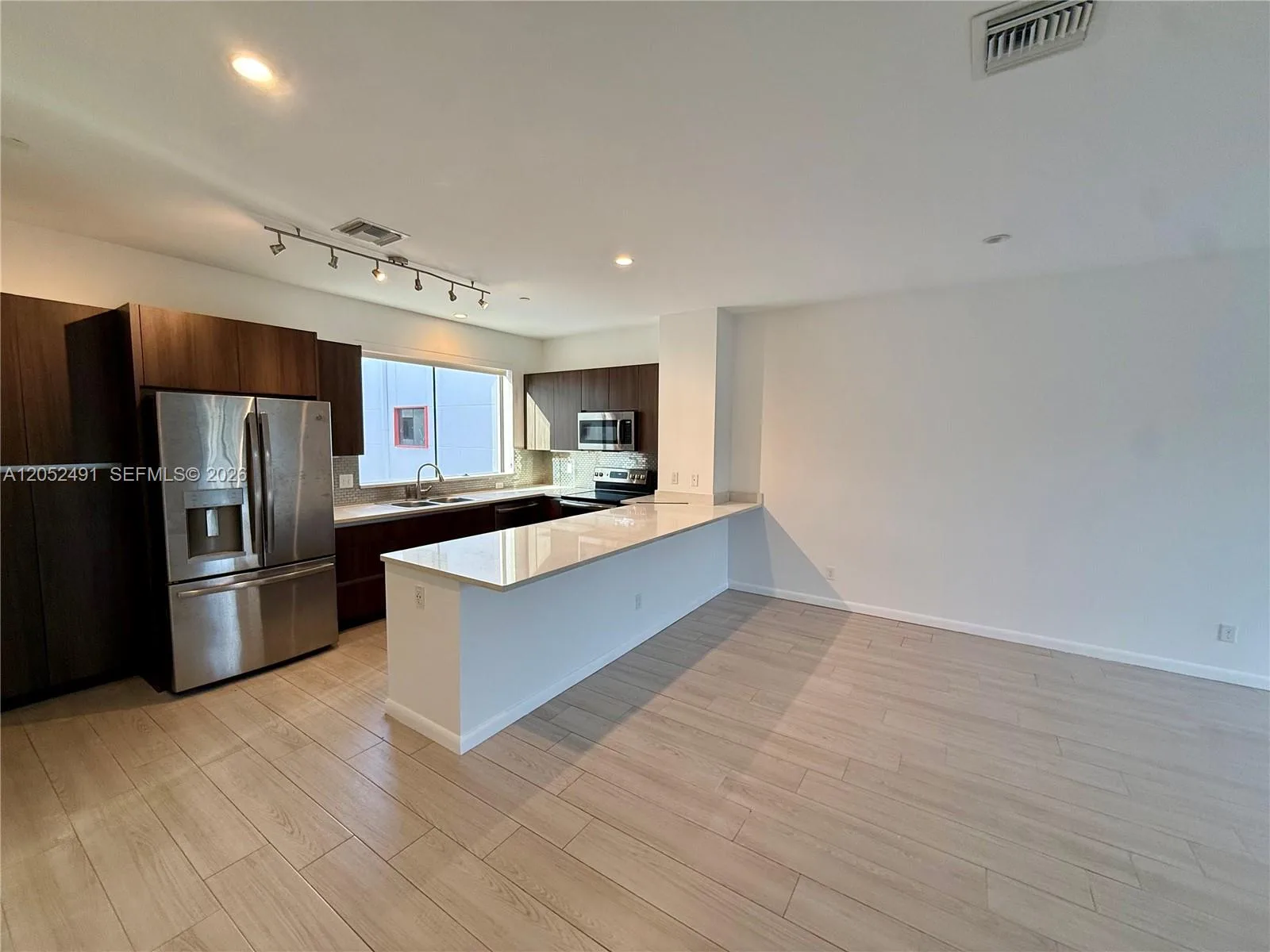 113 NE 6th St # 117, Fort Lauderdale, FL 33304 photo 7