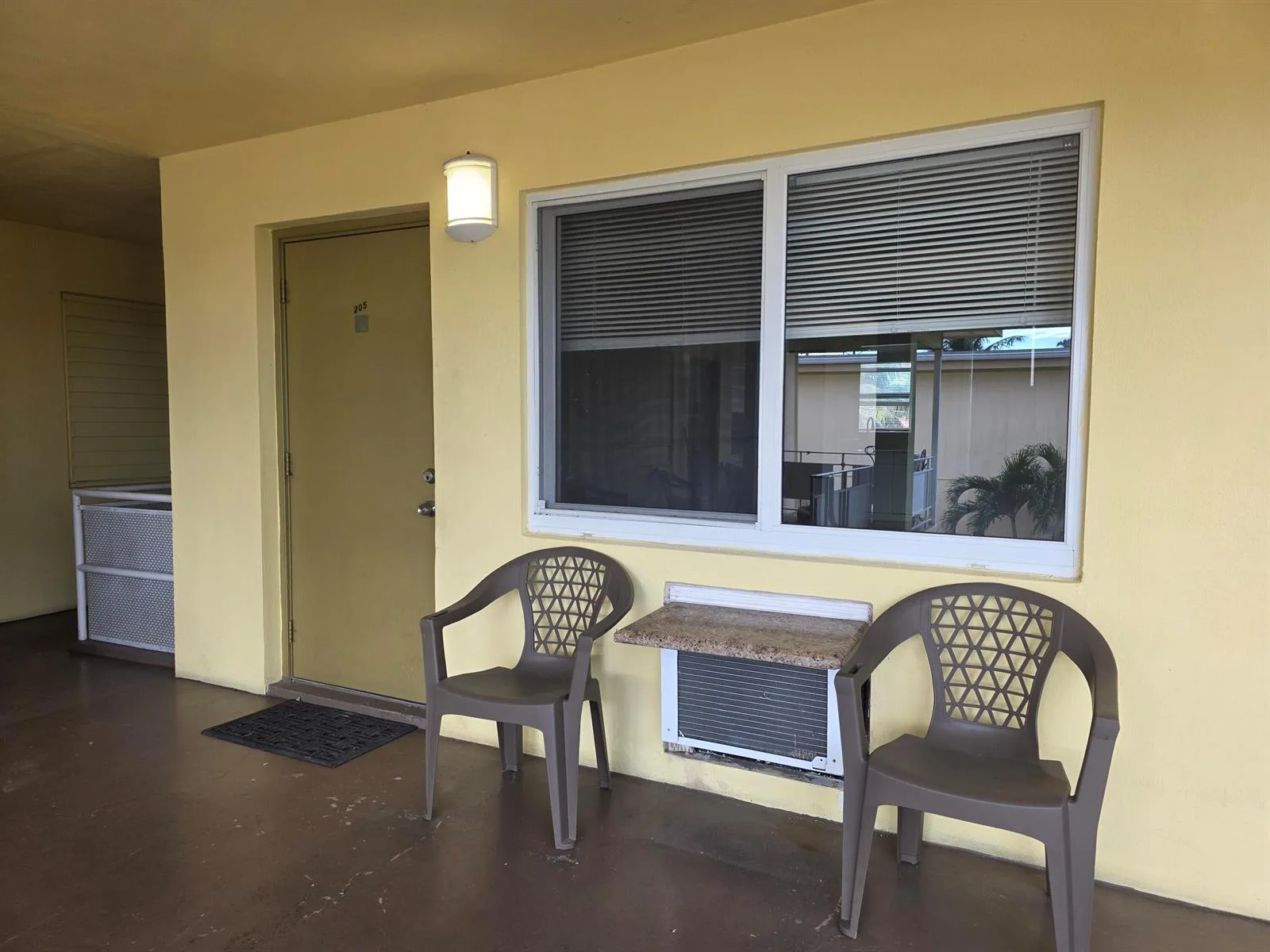 911 N Federal Highway # 205, FL 33460 — zdjęcie 3
