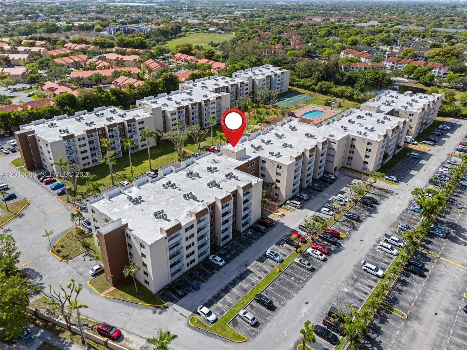 6950 Miami Gardens Dr # 2-506, Hialeah, FL 33015