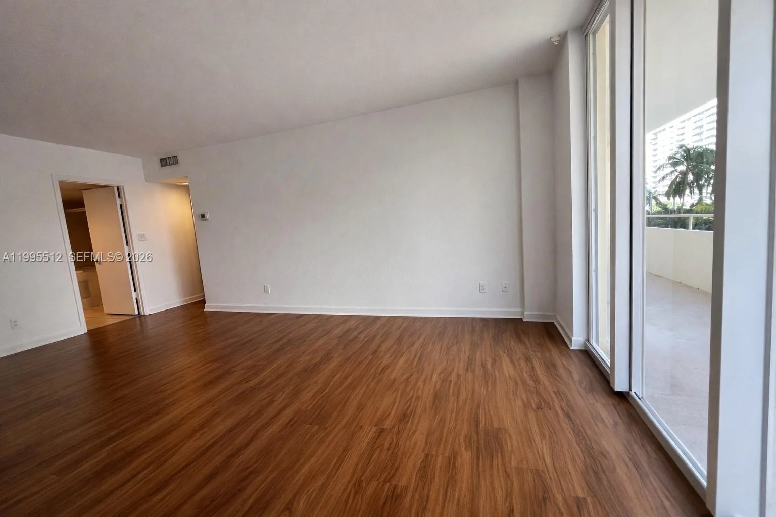 5600 Collins Ave # 4E, Miami Beach, FL 33140 photo 9