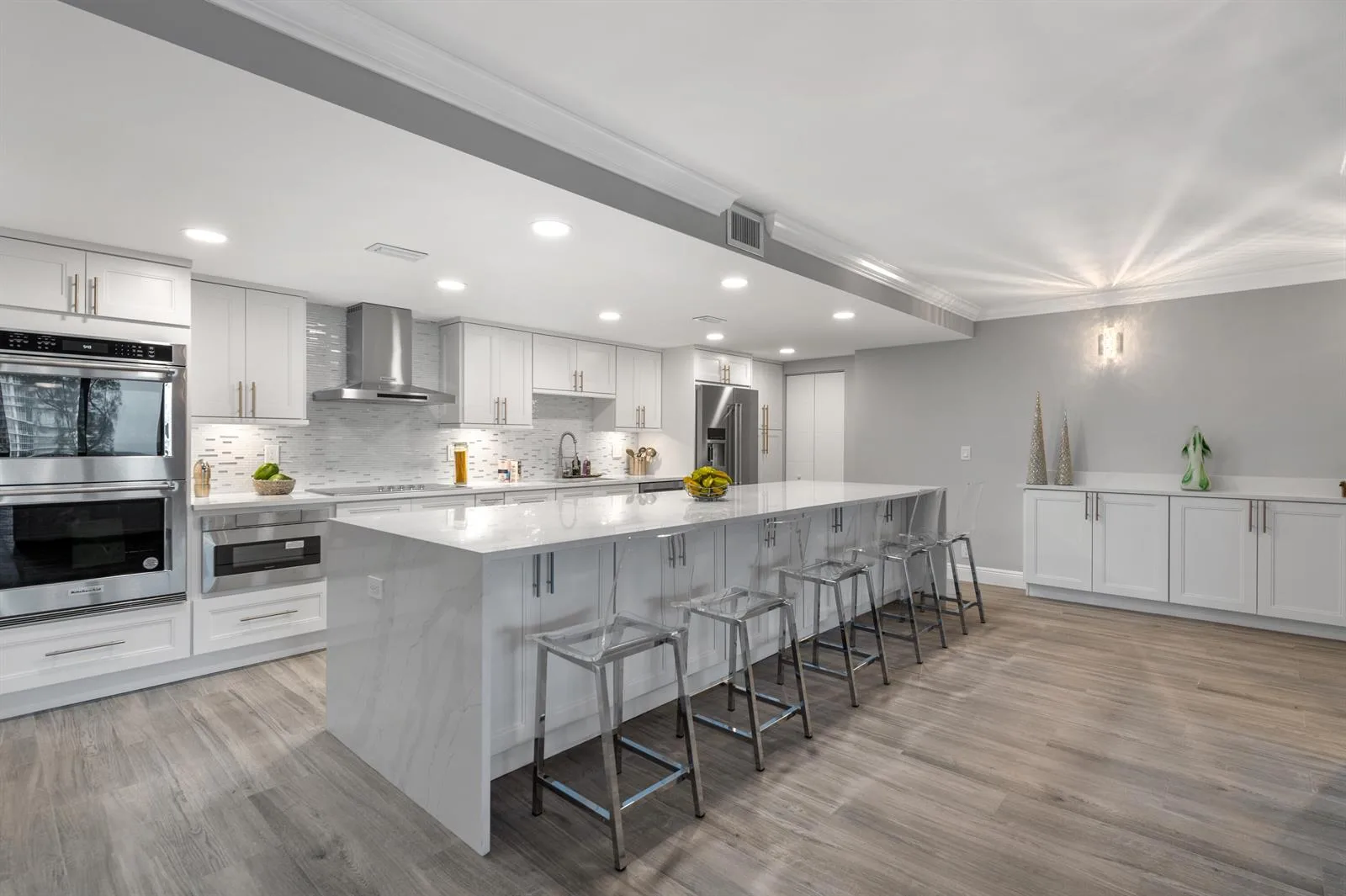 777 NE Bayshore Drive # 705, Fort Lauderdale, FL 33304